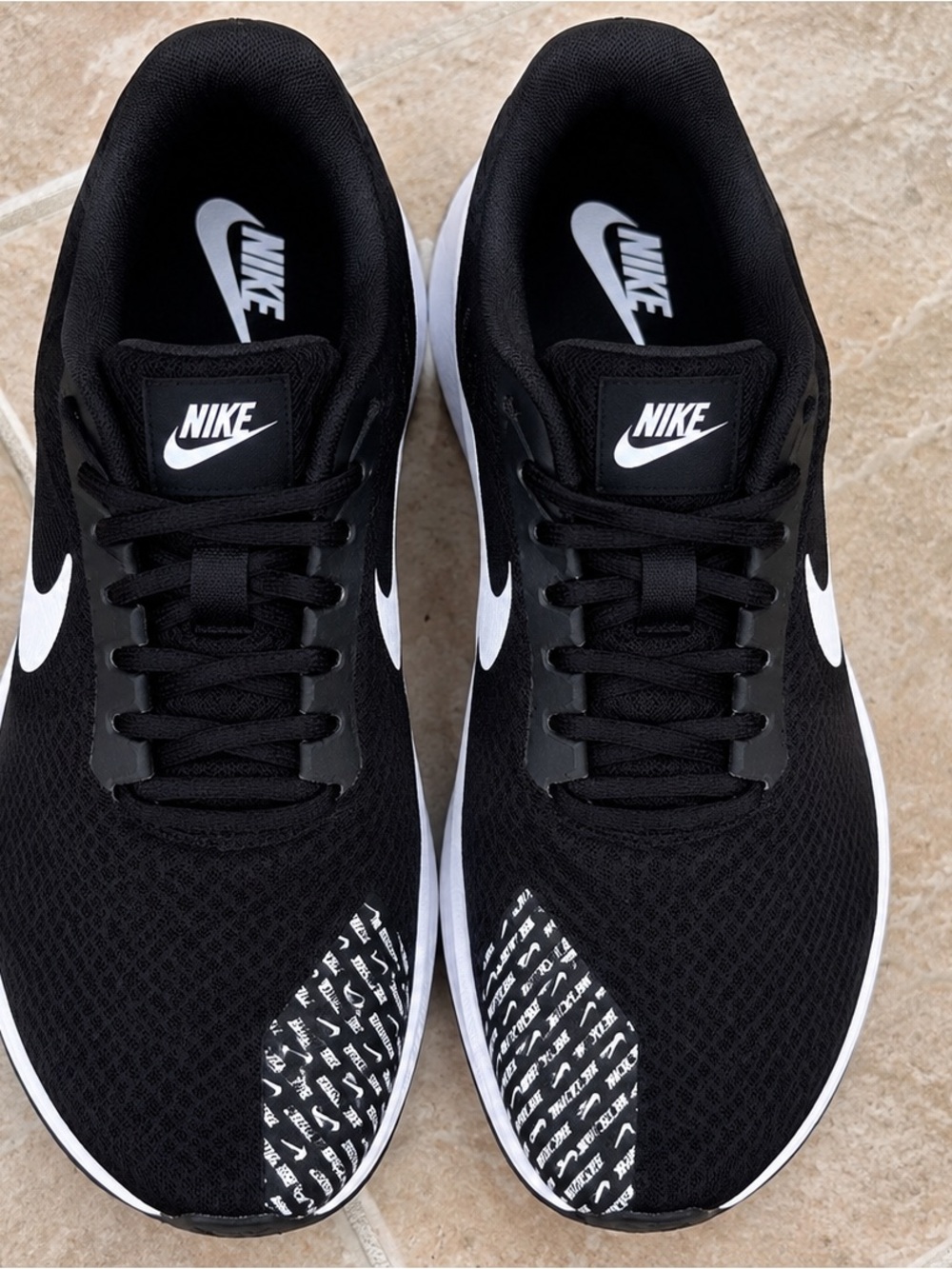 Nike Black and White Men's Athletic Running Sneakers